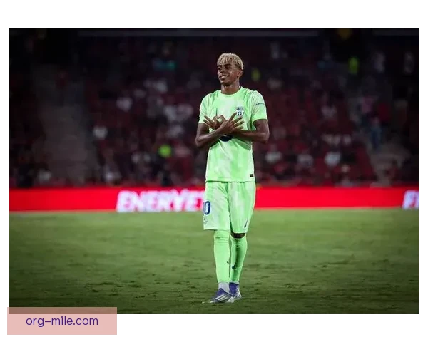 亚马尔西甲主场世界波惊艳破门助力球队击败马洛卡